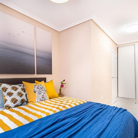 Apartamento A 3 Minutos De La Playa Torrevieja Dış mekan fotoğraf